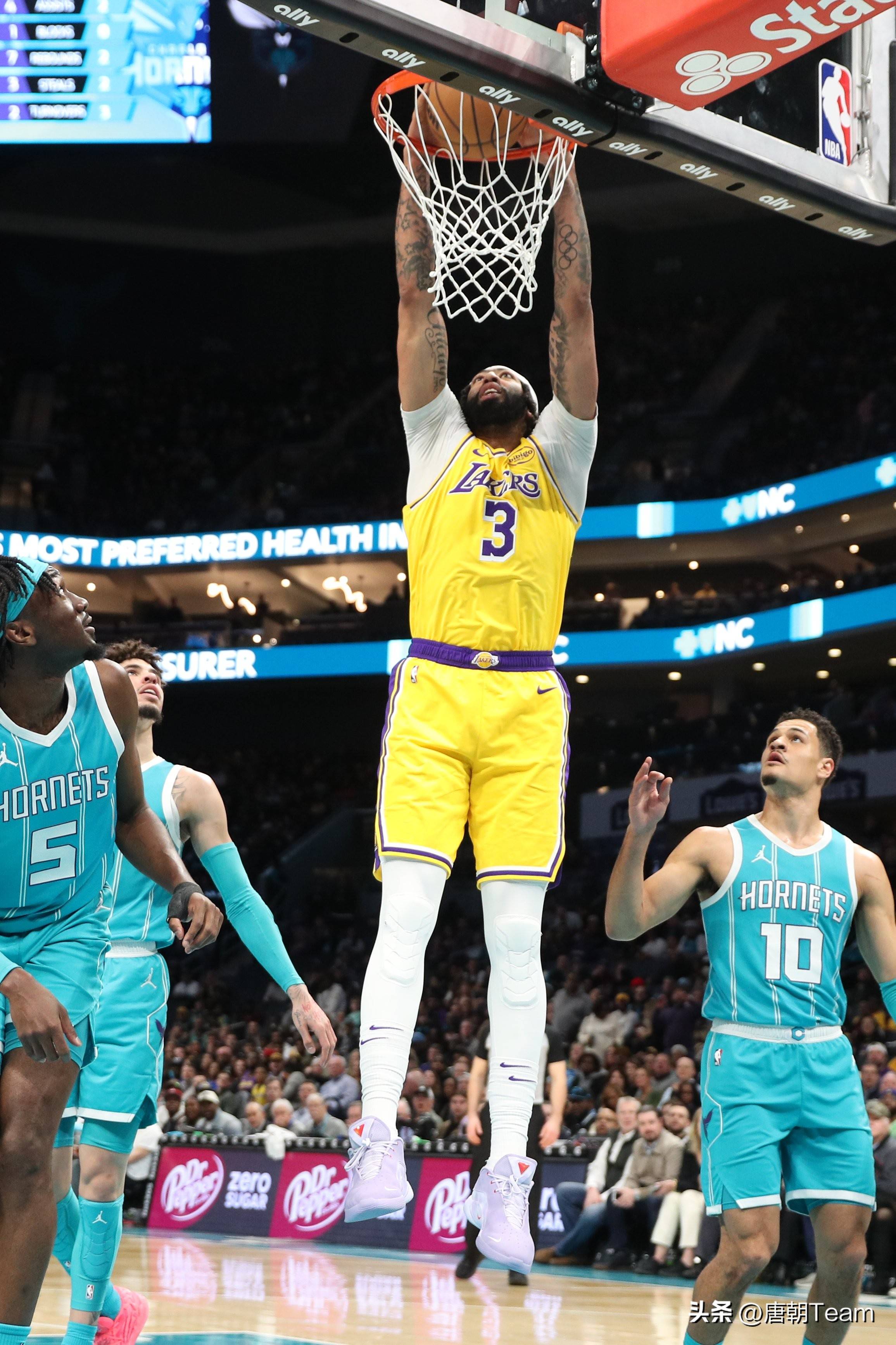 九游体育下载-关于赛后突围战来临，门兴格拉德巴赫围绕CBA常规赛复出首秀，媒体盛赞，更衣室氛围转暖的信息