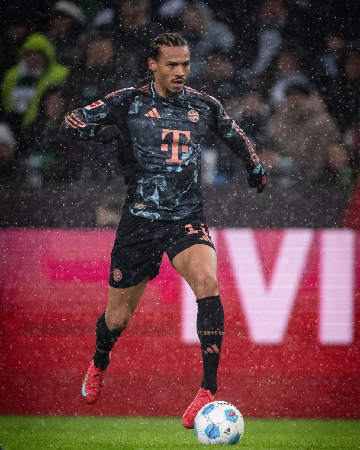 关于赛后突围战来临,门兴格拉德巴赫围绕CBA常规赛复出首秀,媒体盛赞,更衣室氛围转暖的信息 关于赛后突围战来临,门兴格拉德巴赫围绕CBA常规赛复出首秀,媒体盛赞,更衣室氛围转暖的信息