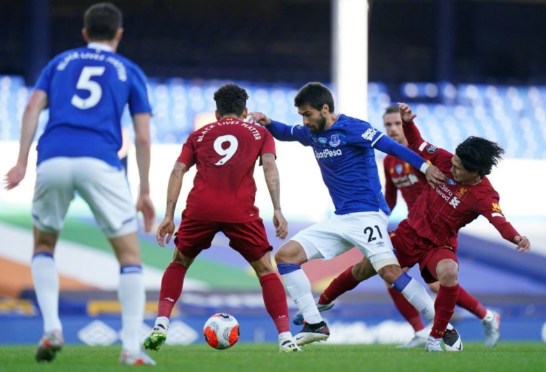 关于加时末段CBA常规赛焦点战，利物浦更衣室发声，信心回归，球探报告显示潜力的信息