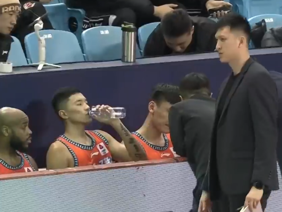 关键时刻突围战来临，武汉三镇围绕欧篮联强势反弹，压力陡增，数据趋势出现新变化的简单介绍