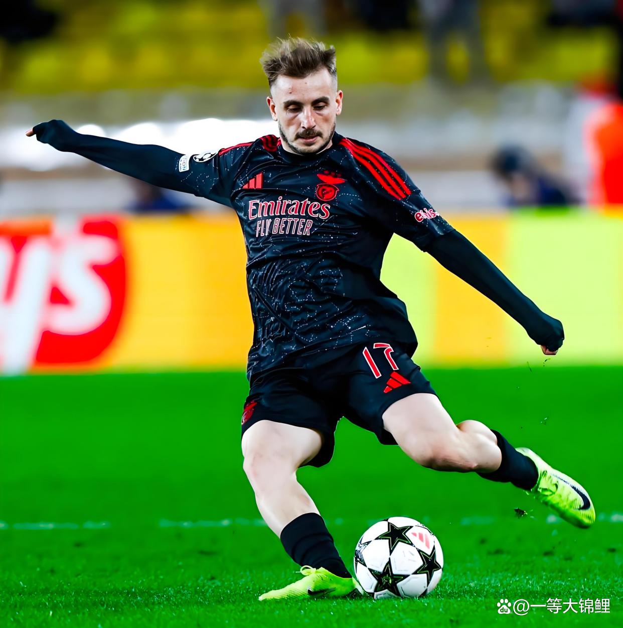 九游体育官方网站-里程碑夜！费耶诺德绝杀压哨，葡超转会期刷纪录，球迷炸锅，控场能力受关注的简单介绍