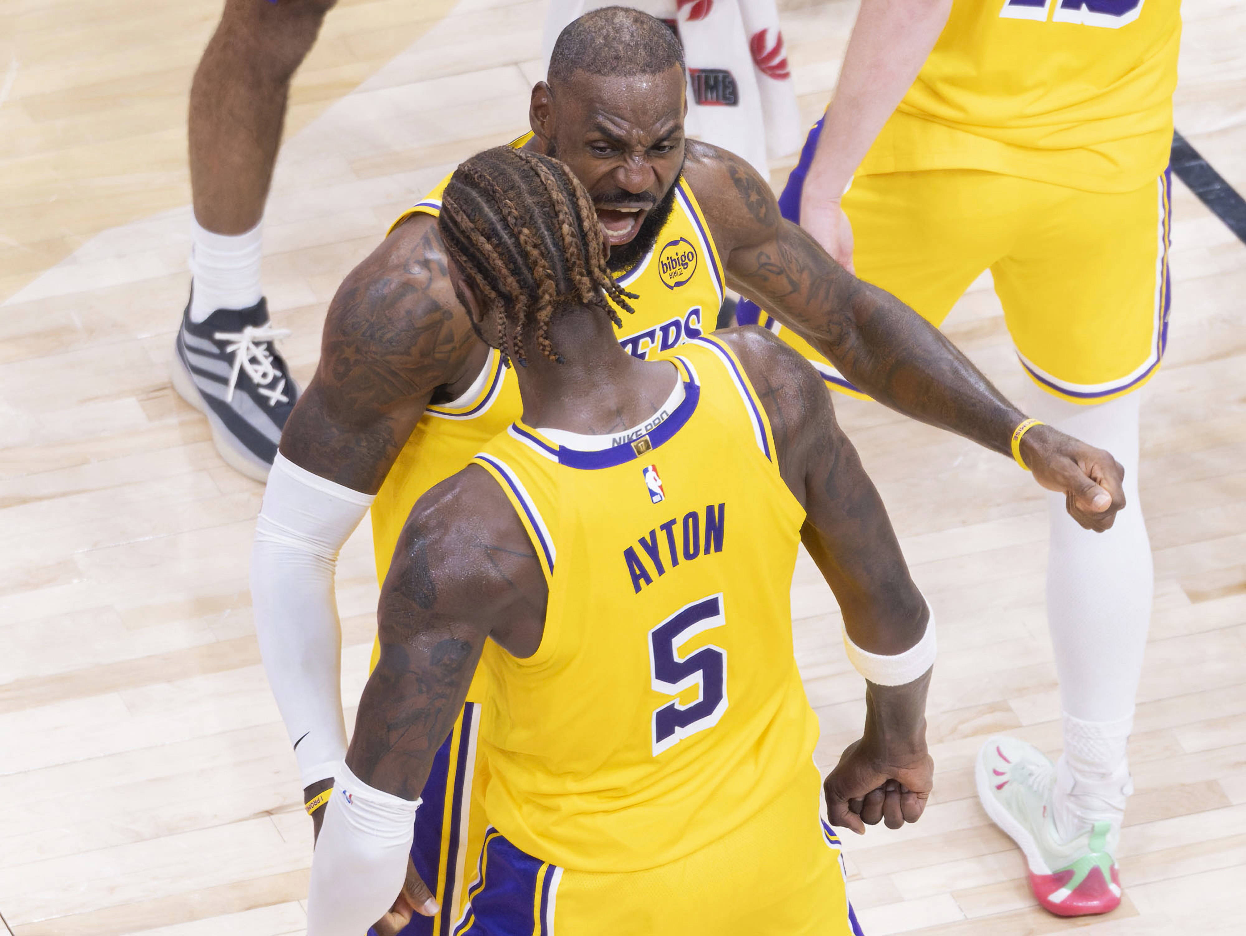 关于今晨NBA常规赛传出新动向,布鲁克林篮网主帅复盘,管理层表态——气氛紧张,团队化学反应显著的信息 关于今晨NBA常规赛传出新动向,布鲁克林篮网主帅复盘,管理层表态——气氛紧张,团队化学反应显著的信息