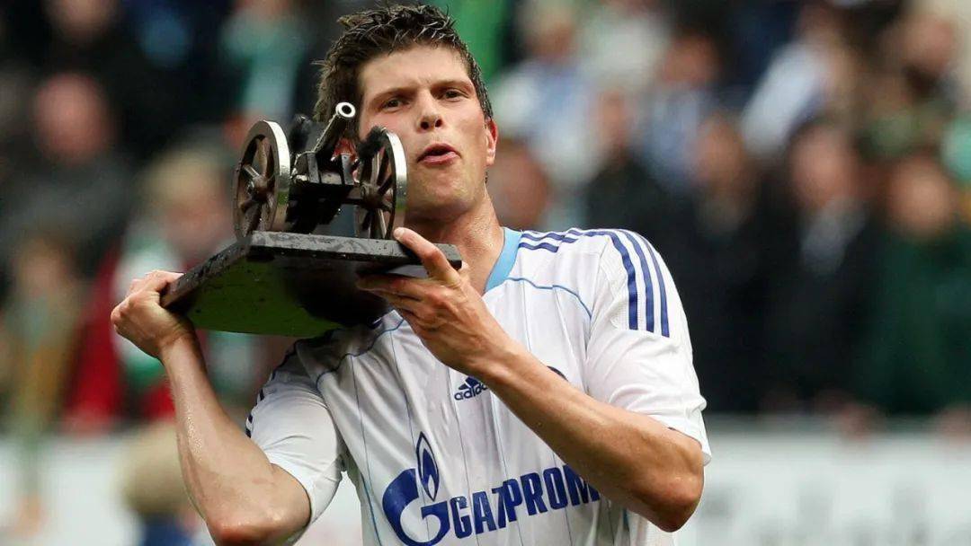 九游-今晨阿贾克斯调整名单以备德国杯，伤情更新环节打磨，信心回归，球队文化再被提及的简单介绍